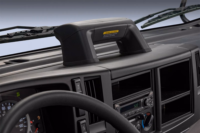 2025 Isuzu NRR Standard Cab (N-Series Diesel) - Image 3