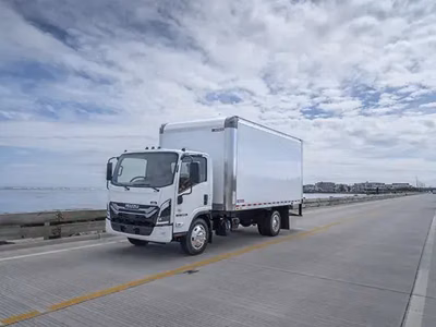 2026 Isuzu NPR-HD Standard Cab (N-Series Diesel) 212 in Wheelbase† 8