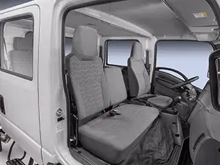 2026 Isuzu NRR Derate Standard Cab (Class 5 Diesel) 150 in Wheelbase - Image 46