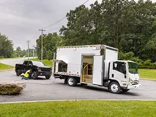 2026 Isuzu NPR-HD Crew Cab (N-Series Gas) 176 in Wheelbase - Image 17