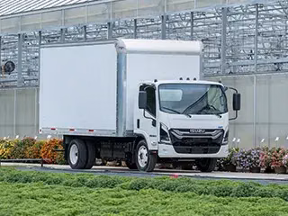 2026 Isuzu NRR EV Class 5 132.5 in Wheelbase 25