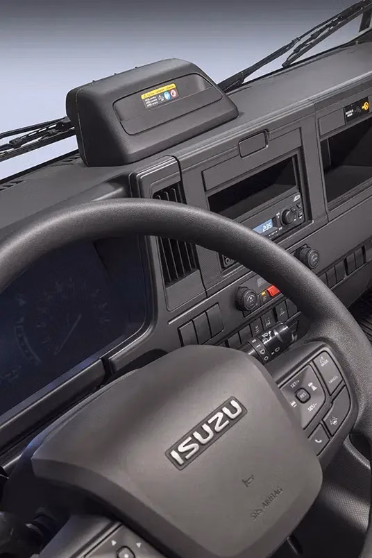 2026 Isuzu NRR EV Class 5 176 in Wheelbase - Image 7