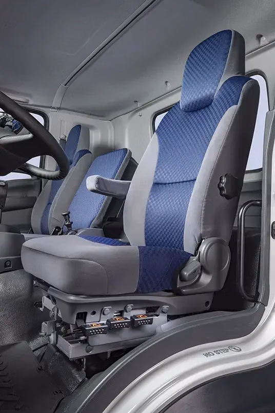 2026 Isuzu FTR (Diesel) 224 in Wheelbase - Image 10
